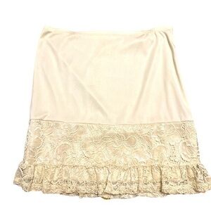 90’s Vintage Final Touch Slip Skirt size S, EUC​
